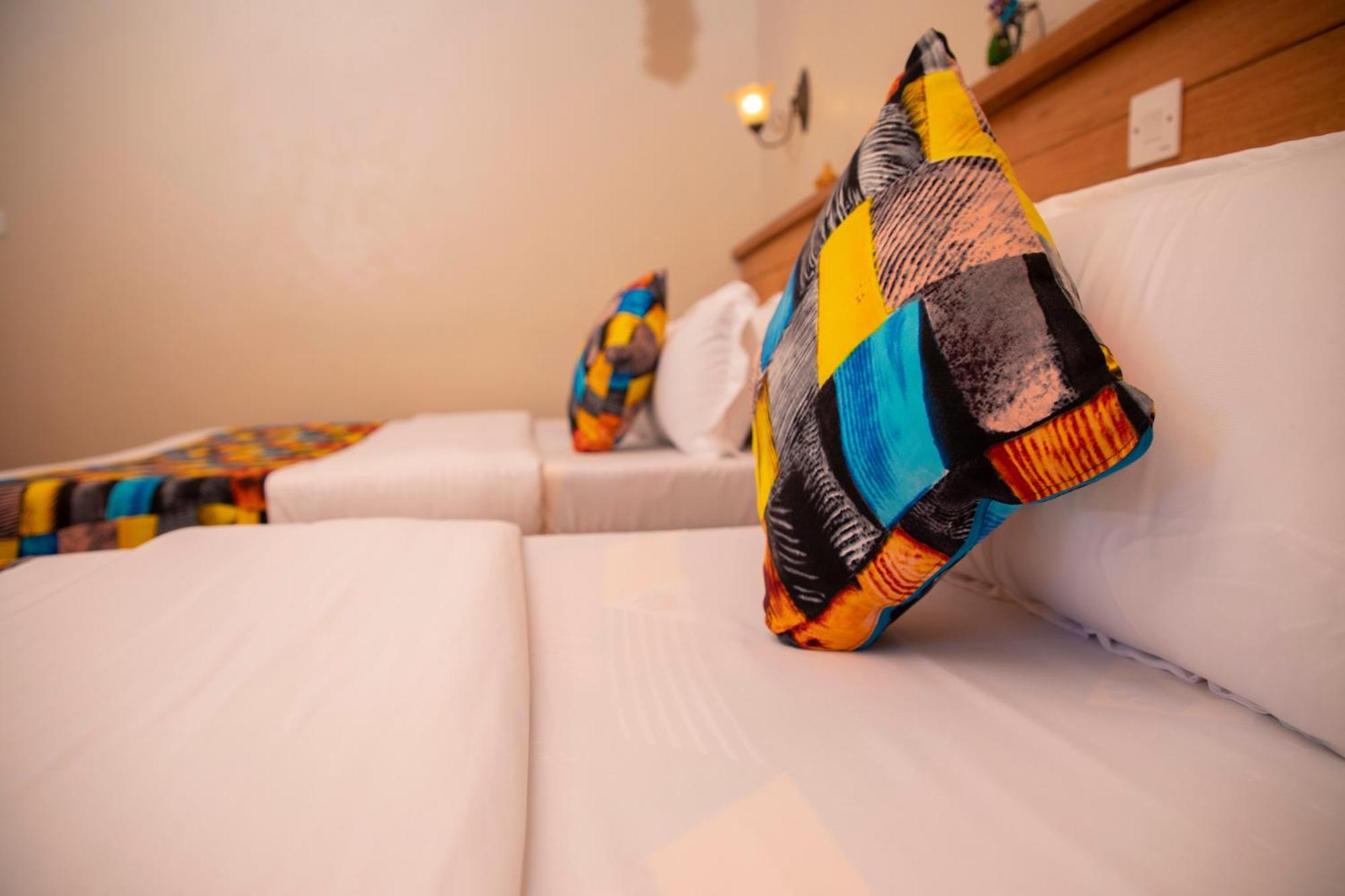 Kaswa Lodge Fort Portal Ngoại thất bức ảnh