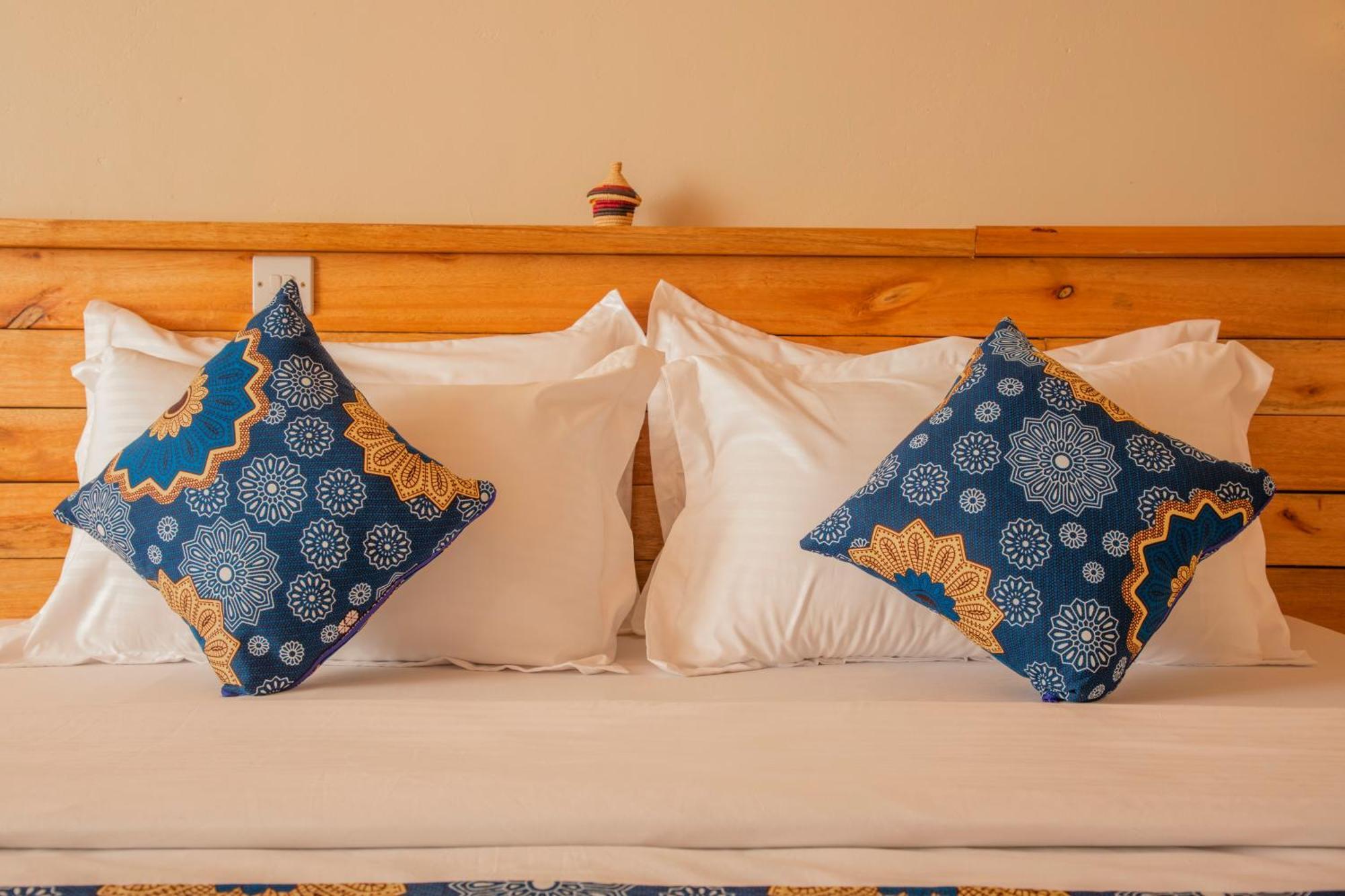 Kaswa Lodge Fort Portal Ngoại thất bức ảnh